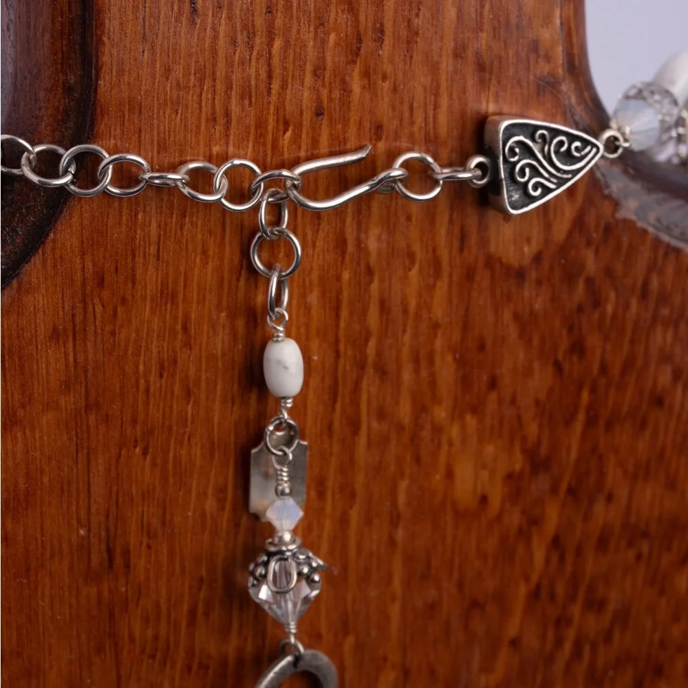 Tres‎ Jolie, luxury vintage, necklace white & silver A33